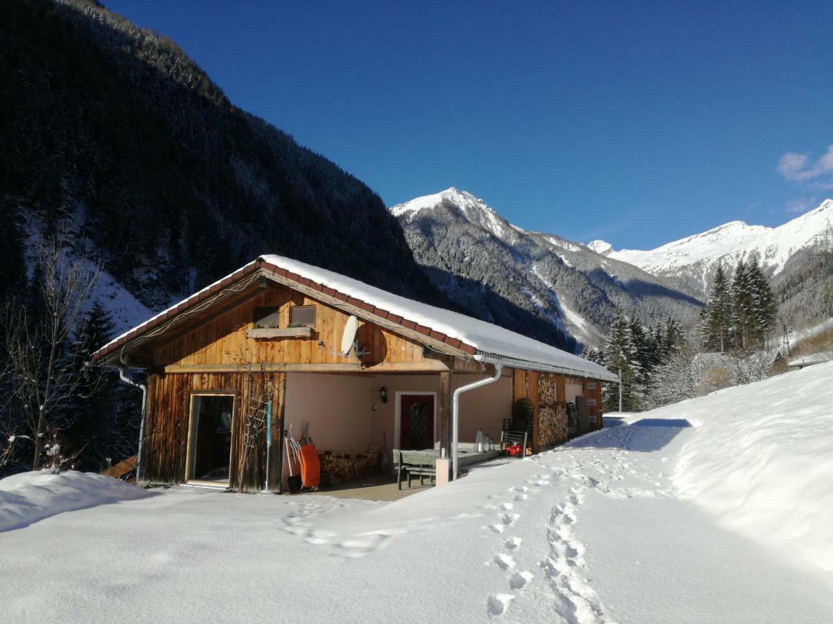 Ferienhaus Am Wallnerhof フラタッハ エクステリア 写真