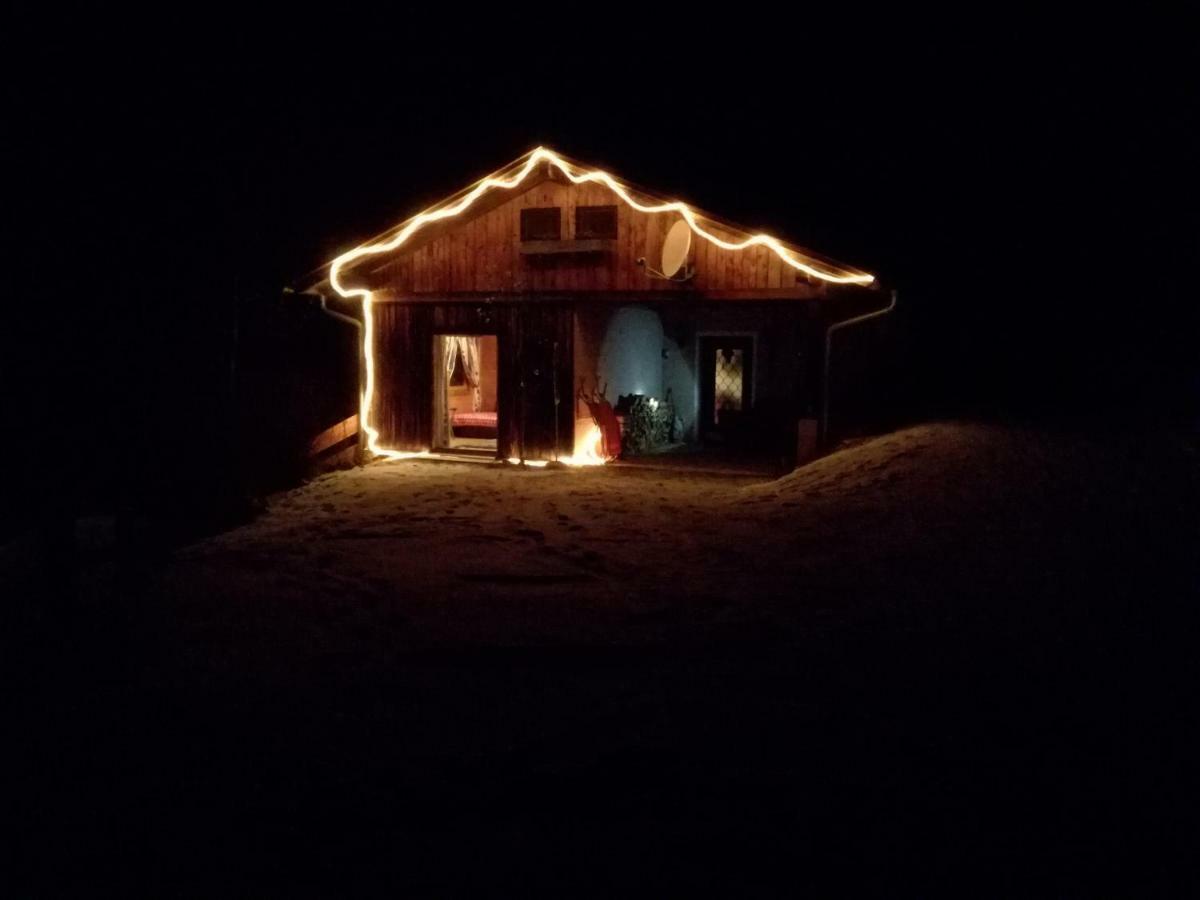 Ferienhaus Am Wallnerhof フラタッハ エクステリア 写真